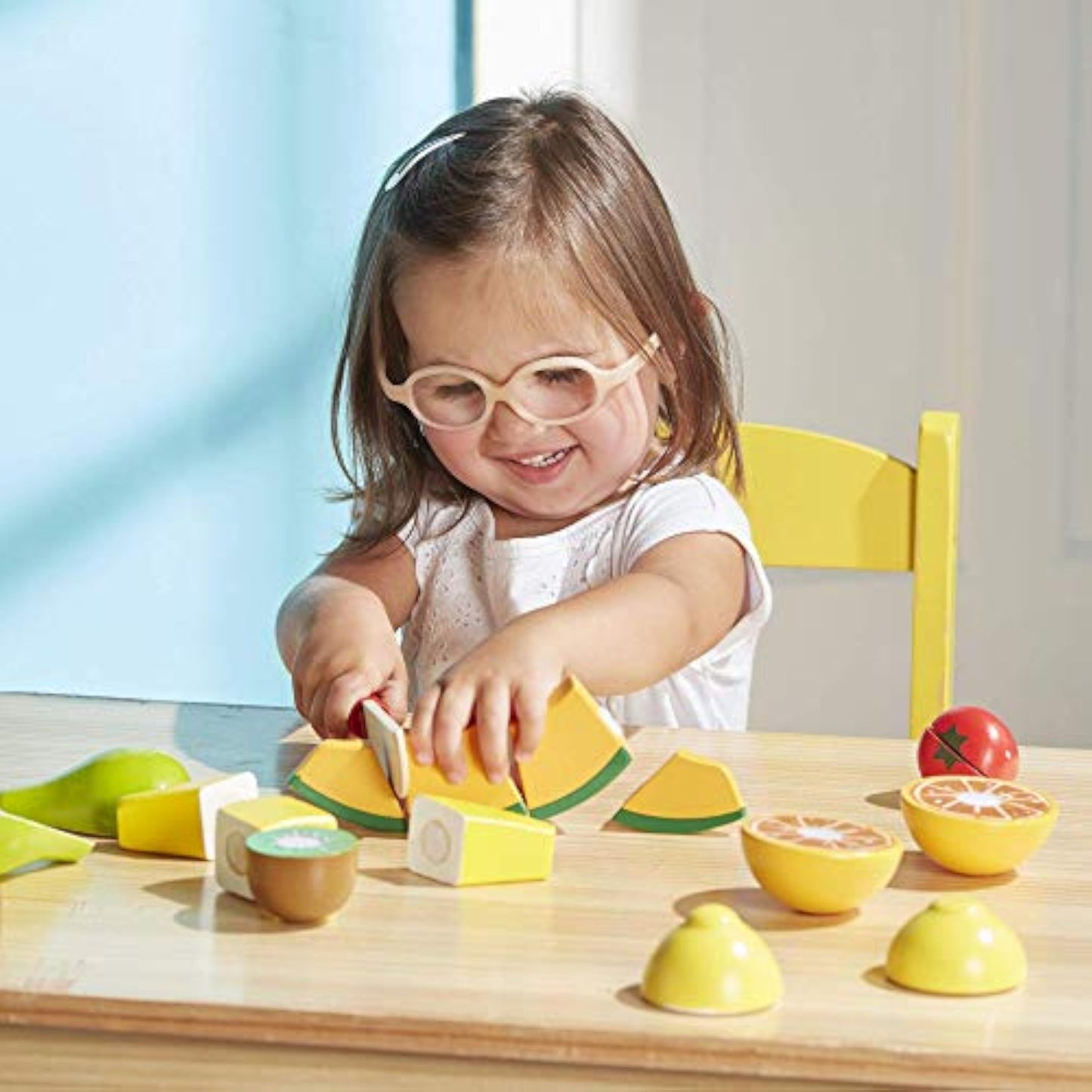 Melissa & Doug Wooden Cutting Fruit Toy Food Set & Pretend Play Kitchen Accessories, Preschool Learning Toys for Girls & Boys 3+ - New