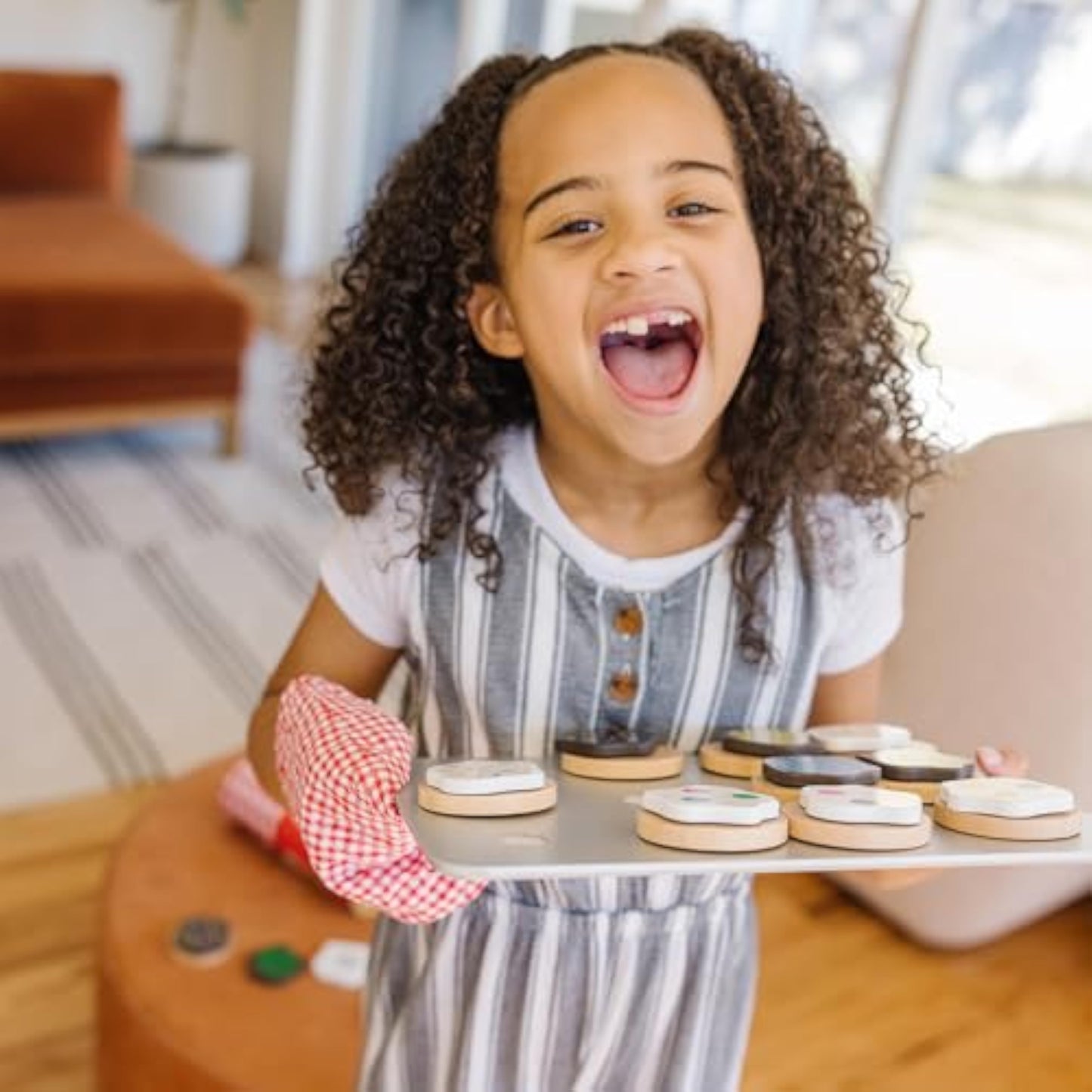 Melissa & Doug Slice & Bake Cookie Set with Wooden Play Food, Colorful Toppings & Play Kitchen Accessories, Preschool Learning Toys for Girls & Boys 3+ - New